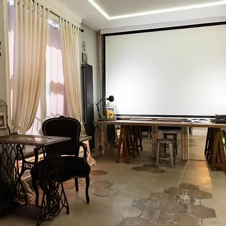 Old Town Paradise Lost By Downtown Апартаменты