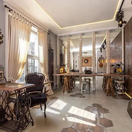 Old Town Paradise Lost By Downtown Gdaňsk